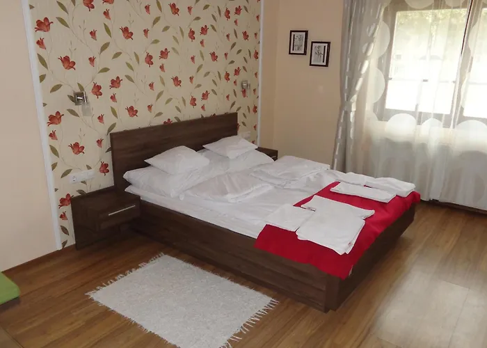 Nyirfa Apartmanhaz