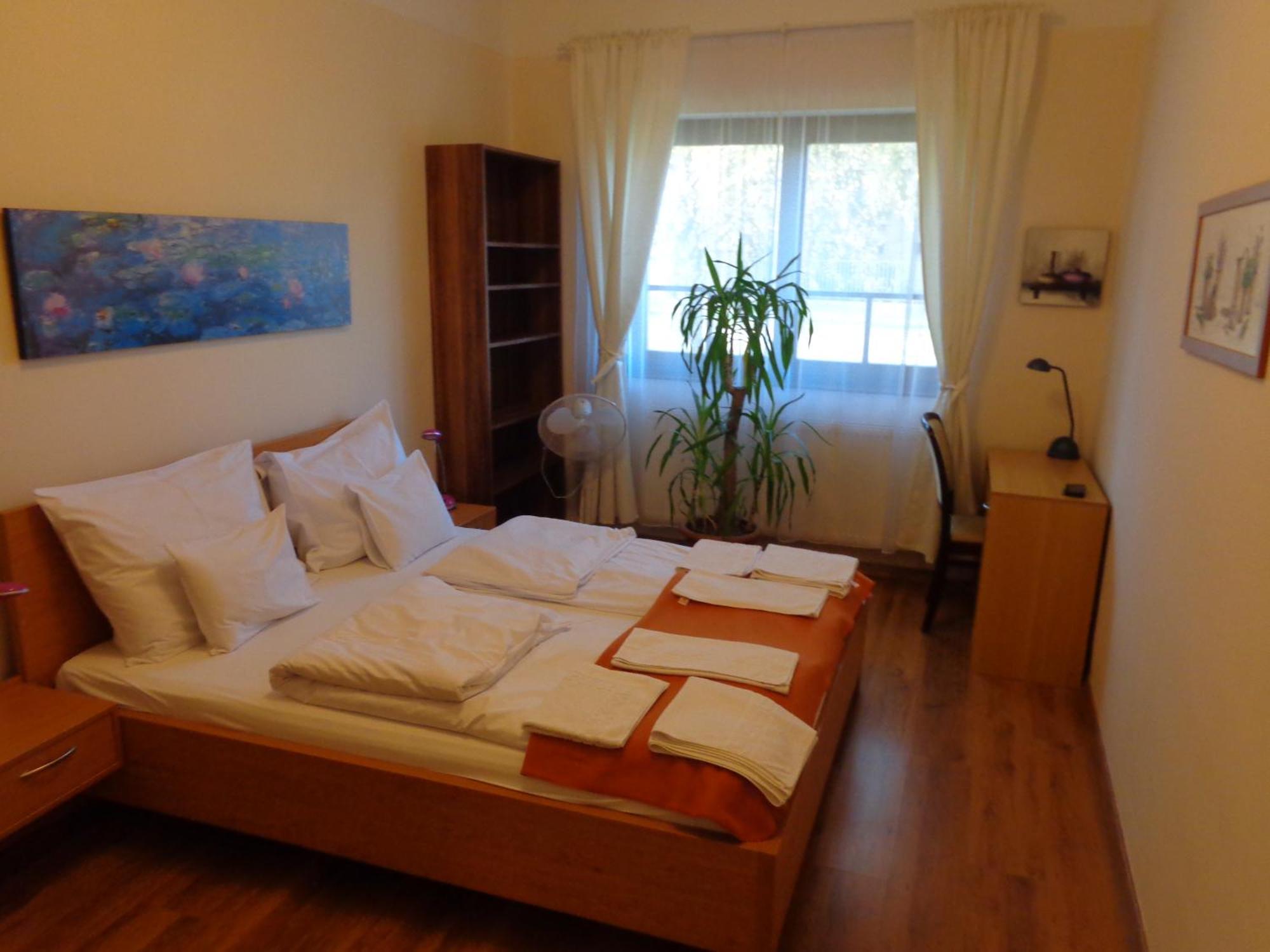 Nyirfa Apartmanhaz Apartment Sarvar